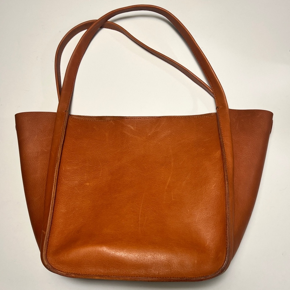 Madewell Sydney Genuine Leather Tote in Burnished Caramel